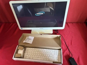 Samsung ATIV One 5 Style Desktop PC a-Series Standard Memory 4 GB Memory - Picture 1 of 4