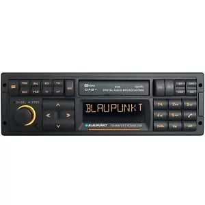 Blaupunkt Frankfurt RCM 82 DAB retro car stereo with Bluetooth USB AUX input SD - Picture 1 of 12