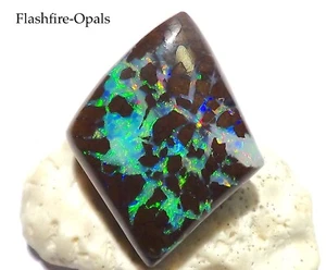 106ct Einmaliger Riesen Matrix Opal Leuchtend Rot-Gold Grün-Gold Flashfire-Opal - Picture 1 of 8