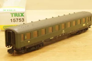 Spur N 1:160 Minitrix 15736 Vagone Rapido B4üe DB Schürzenwagen In Verde OVP - Bild 1 von 9