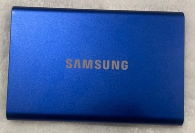 SSD portátil Samsung T7 (2.ª generación) 2 TB Foto 1 de 3