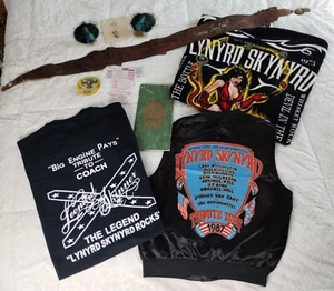 Lynyrd Skynyrd Memorabilia. (1 Of A KIND) Guitar Strap Signed By Multipl + Other - Picture 1 of 23