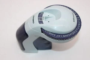 Dymo Omega Etikettenprägegerät für den Heimbedarf blau - Bild 1 von 8