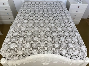 Vintage Handmade White Floral Cotton Crochet Rectangle Tablecloth 235x165cm - Picture 1 of 17