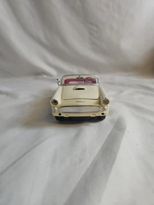 Ford Thunderbird 1956 "American Graffiti" coche fundido a presión 1:24 #NCC Foto 1 de 4