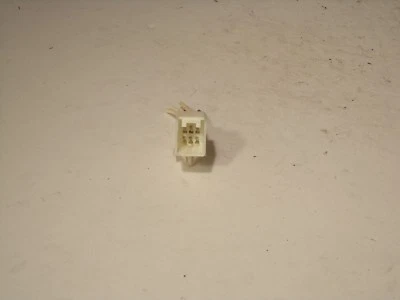 2008-2010 MAZDA 5 LANTERNA DE FREIO TRASEIRA PLUGUE CONECTOR CHICOTE DE FIOS LADO DO MOTOR #SH74 - Imagem 1 de 3