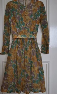 Vintage Floral Dress - Picture 1 of 8