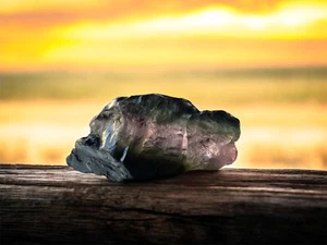 Amazing Dark Tourmaline Rough Gemstone 6.6 Grams From Africa - Picture 1 of 6