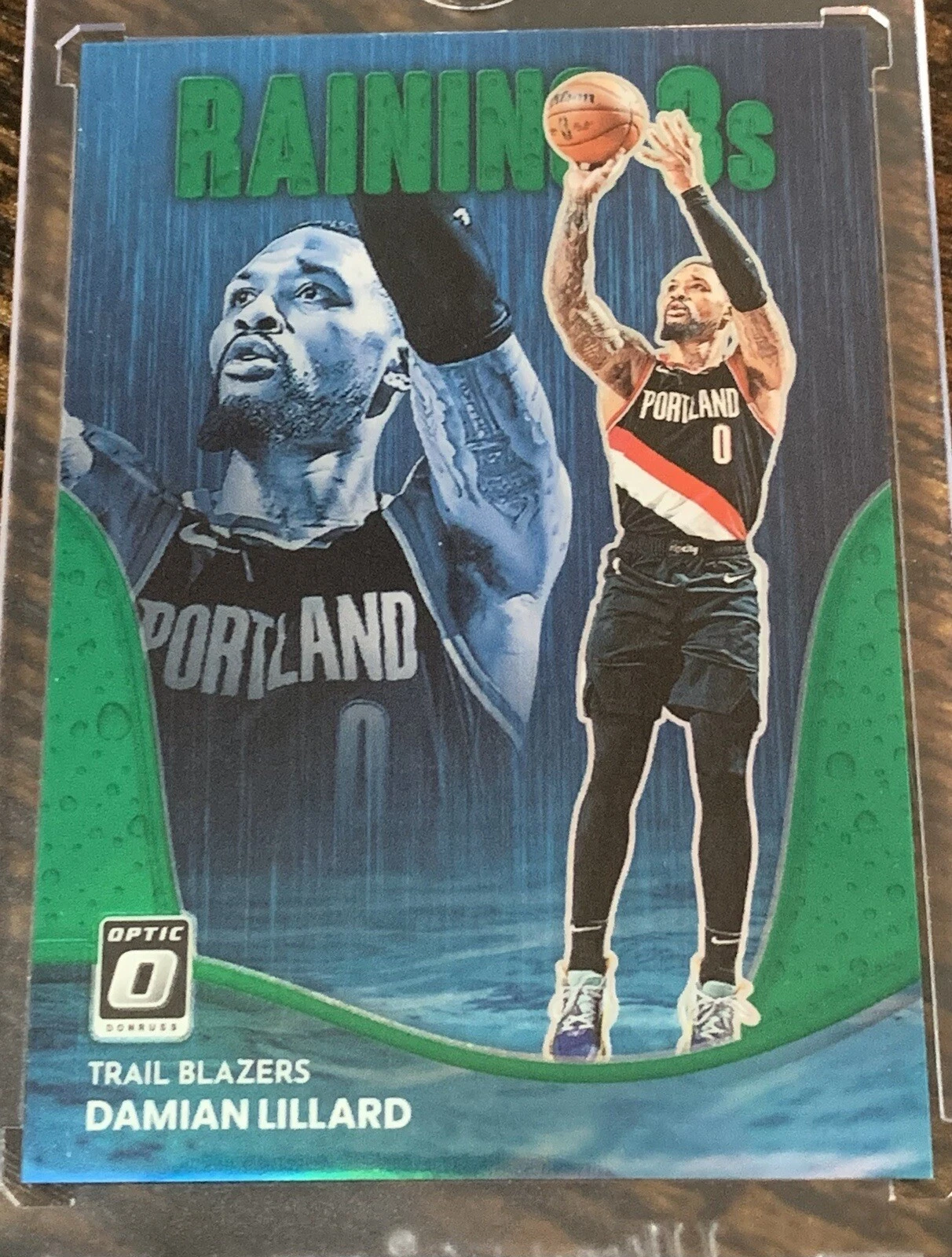 2022-23 Optic Damian Lillard SSP Raining 3s /5 Green Holo Portland Trailblazers
