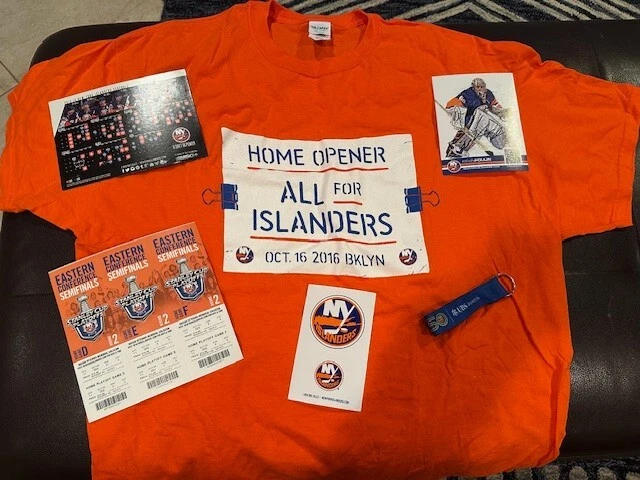 New York Islanders Memorabilia Pack -shirt, tickets, autograph, magnet, keychain - Image 1 of 1