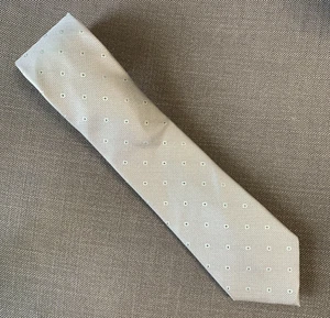 Calvin Klein Men's Neck Tie Grey/Green Geo Dot Silk Blend NWT - Picture 1 of 3