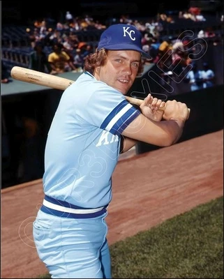 George Brett Photo 8X10 Kansas City Royals #1  FREE SHIPPING - Image 1 of 4