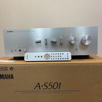 Yamaha A-S501 Natural Sound Vollverstärker Silber - Bild 1 von 4
