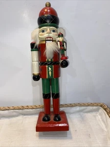 Nutcracker Soldier 16’carring a  miniture  nutcracker christmas - Picture 1 of 3