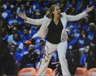 Cheryl Reeve Minnesota Lynx/ Detroit Shock / Team USA Signed 8 x 10 Photo - Image 1 of 2