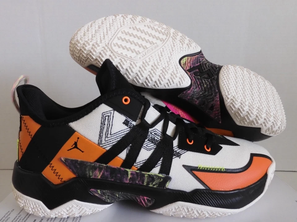 NIKE AIR JORDAN RUSSEL WESTBROOK ONE TAKE II 2 MARFIL PÁLIDO TALLA 11 [CW2457-108] Foto 1 de 4