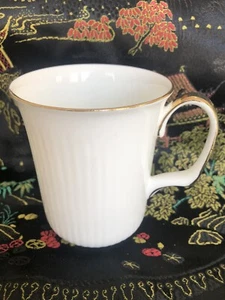 Royal Albert bone China COFFEE Beaker MUG White ValD’or  Vintage - Picture 1 of 4