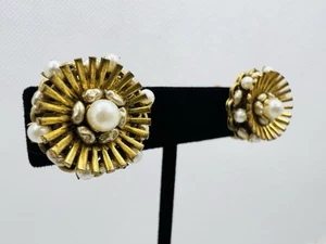 Vintage Early Miriam Haskell Earrings Glass Baroque Pearl Russian Gold Plate - Bild 1 von 9