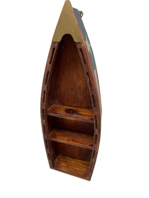 Pequeño estante patriótico para barco (colgar o sentarse) 15 pulgadas estrellas y rayas pintura en los lados Foto 1 de 4