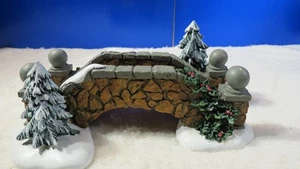 Dept 56 Mill Creek Holzbrücke Dorf Zubehör nicht mehr produziert Landschaft 8" KEINE BESCHÄDIGUNGEN - Bild 1 von 6
