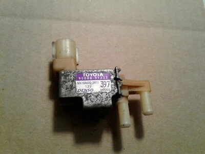 2000-02 Toyota Corolla Matrix OEM válvula interruptor vasilha de vácuo 90080-91186 - Imagem 1 de 4