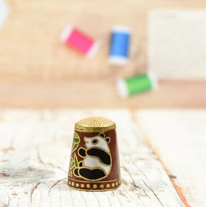 Lovely Vintage Cloisonne Black and White Panda Thimble ~ Red Background - Picture 1 of 2