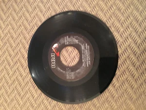 DARYL HALL & JOHN OATES PRIVATE EYES 45 RPM RECORD TELL ME WHAT YOU WANT - Imagen 1 de 2