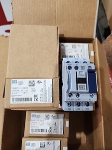 WEG CWB25-11-30D15 / CWB251130D15 Contactor, New - Picture 1 of 3