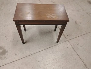 Vintage Organ Bench! Measures 26.5in W x 22in T x 13.5in D! MAKE OFFER! - Picture 1 of 5