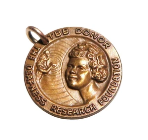 Ciondolo Medaglia Bronzo Vintage TBB Donatore La Sordità Fondazione Ricerca - Foto 1 di 3