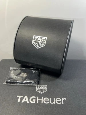 Caja/estuche de viaje vacía conectada para reloj inteligente TAG Heuer completa con almohada Foto 1 de 3