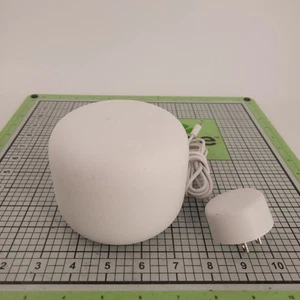 Google Nest Wi-Fi Router Model H2D White Dual Band AC2200 - Picture 1 of 5