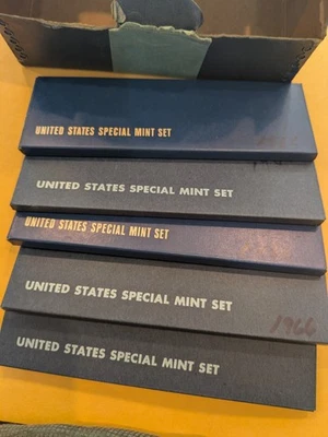 5 - 1966 US Special Mint Sets - Original Packaging  J3 - Image 1 of 4