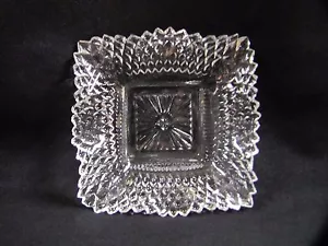 Piccolo piatto ondulato antico vetro taglio diamantato - Foto 1 di 8