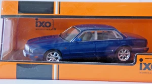 Ixo CLC588N Jaguar XJ8 (X308) 1998 metallic Blue 1:43 Scale - Picture 1 of 2