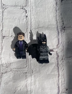 LEGO BATMAN SUPER HERO MINIFIGUR AUS Batmobile: The Penguin Chase - Bild 1 von 1