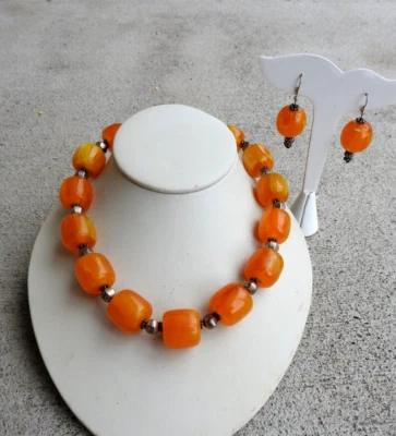 ¿Baquelita gruesa Estate de colección?  ¿Lucite? Collar y pendientes gargantilla amarillo naranja Foto 1 de 4