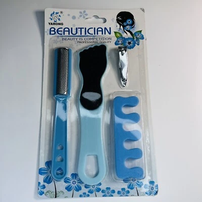 Juego de 4 piezas de pedicura esteticista cortaúñas azul claro removedor de piel muerta Foto 1 de 2