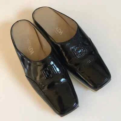 Mocasín Escada Talla 36 EE. UU. 5,5 Negro Charol Mules Deslizables Planos Foto 1 de 4