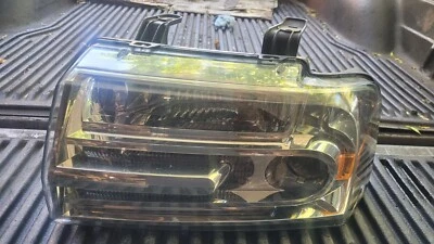 Lincoln Navigator 2007-2014 HID luz de faro de xenón lado izquierdo del conductor lado izquierdo OEM Foto 1 de 4