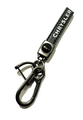 Llavero Chrysler de cuero negro  Foto 1 de 3