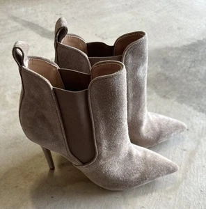 Tony Bianco Ankle boots In Taupe Leather Suede Size 8.5 New Without Box - Picture 1 of 3