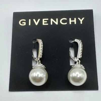 Pendientes Givenchy Modernos Tono Plata Estrás Imitación Perla Gota Foto 1 de 4
