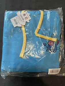 Pokemon 2024 World Championships Honolulu Hawaii M Azumarill Pullover Hoodie - Picture 1 of 2
