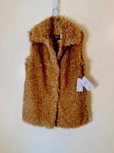 Gilet lungo Ugg Tammie pelliccia sintetica chiusura a scatto davanti marrone cammello nuovo con etichette taglia S $168,00 - Foto 1 di 8