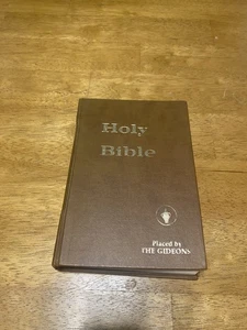 The Holy Bible Placed By The Gideons - Picture 1 of 7