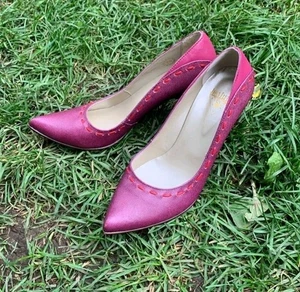 EUC Rare John Fluevog Coffee Robusta Size 7.5 Heels In Fuchsia Caviar - Picture 1 of 23