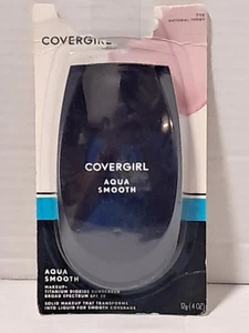 CoverGirl Aqua Smooth Foundation Powder SPF20 YOU PICK COLOR - Picture 1 of 2