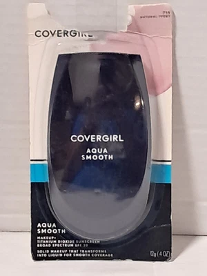 CoverGirl Aqua Smooth Foundation Powder SPF20 YOU PICK COLOR NEW COLORS ADDED - Image 1 of 2