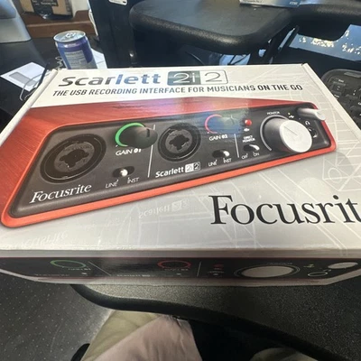 Focusrite Scarlett 2i2 2x2 Interface - 2nd generation. - Image 1 of 4